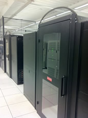 K&eacute;pek az egyik nemzetk&ouml;zi (Utah) Cloud VPS szerverteremr�l